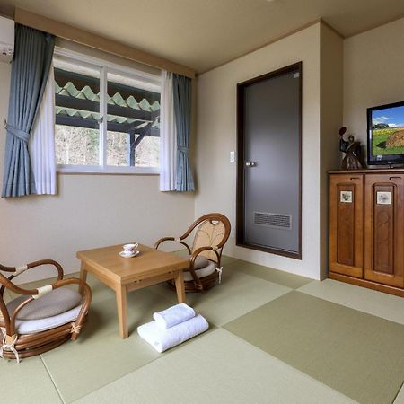 Shirokane Freeport Hotel - Vacation Stay 85764 Kamifurano Zewnętrze zdjęcie